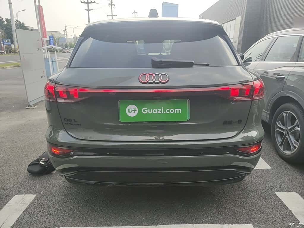 Audi e-tron, 2026 6