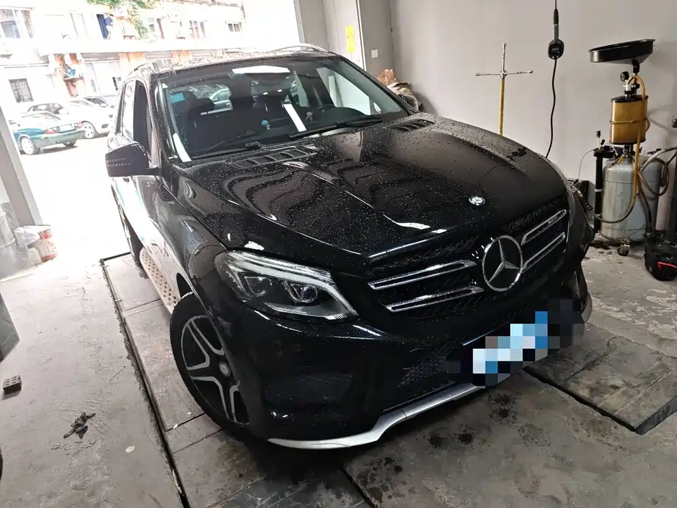 Mercedes-Benz GLE