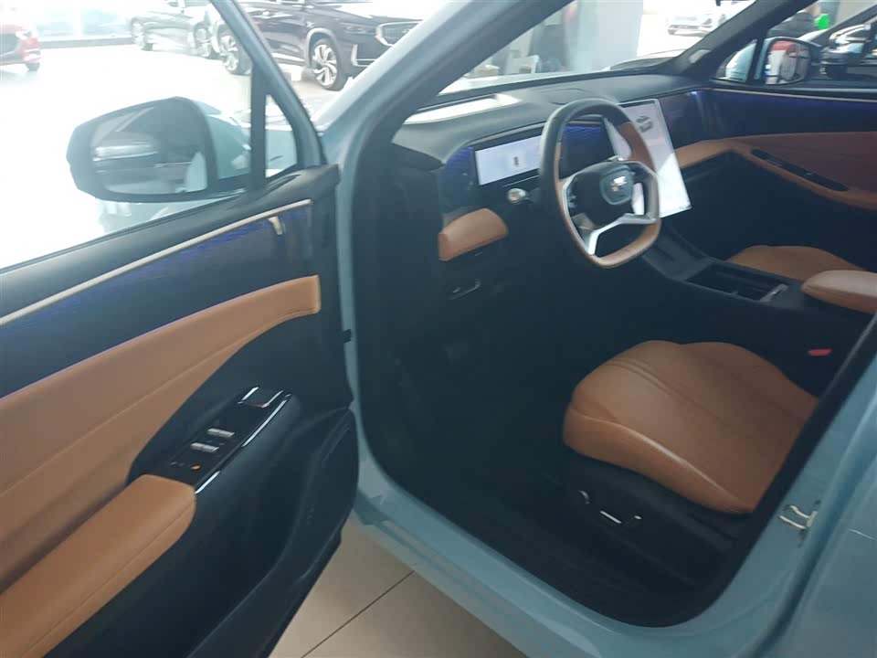 Geely Galaxy Galaxy L7