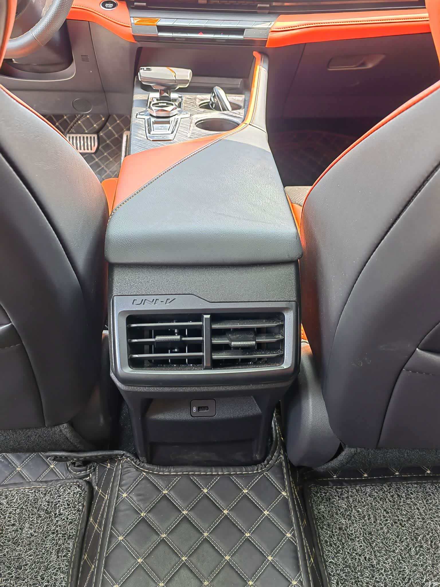 Changan UNI-V, 2023 18
