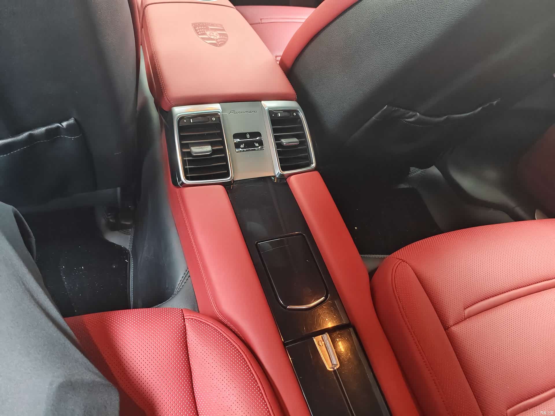 Porsche Panamera, 2015 10