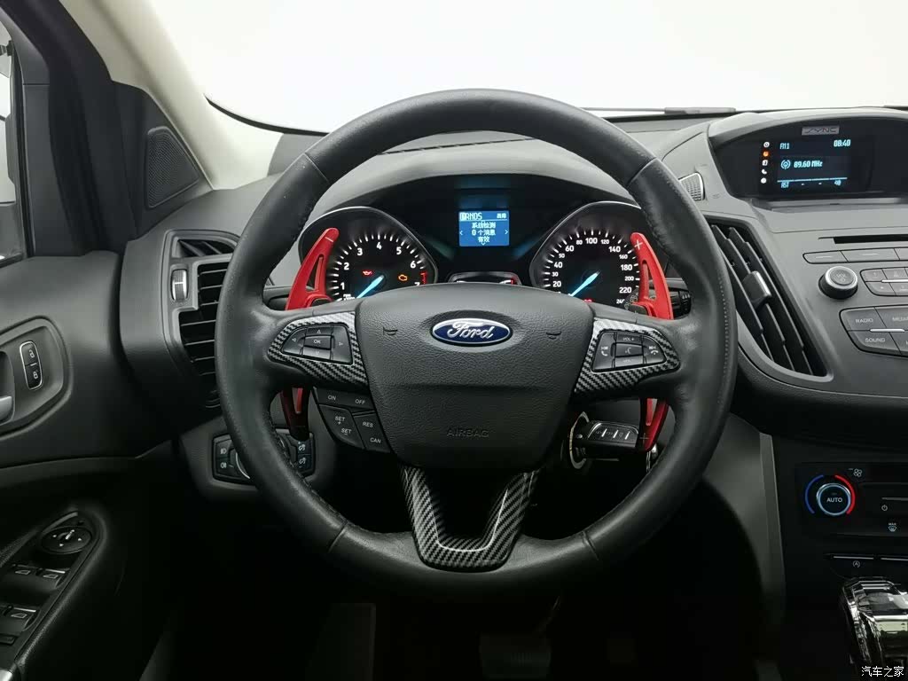 Ford Kuga, 2017 11