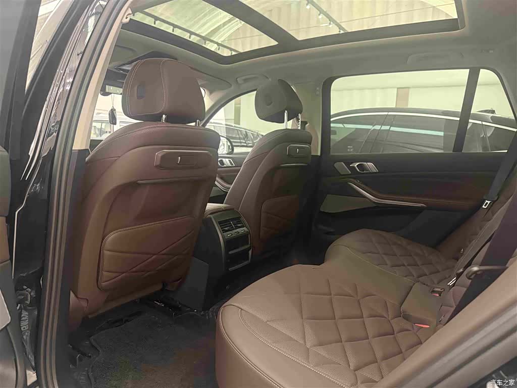 BMW X5, 2025 18