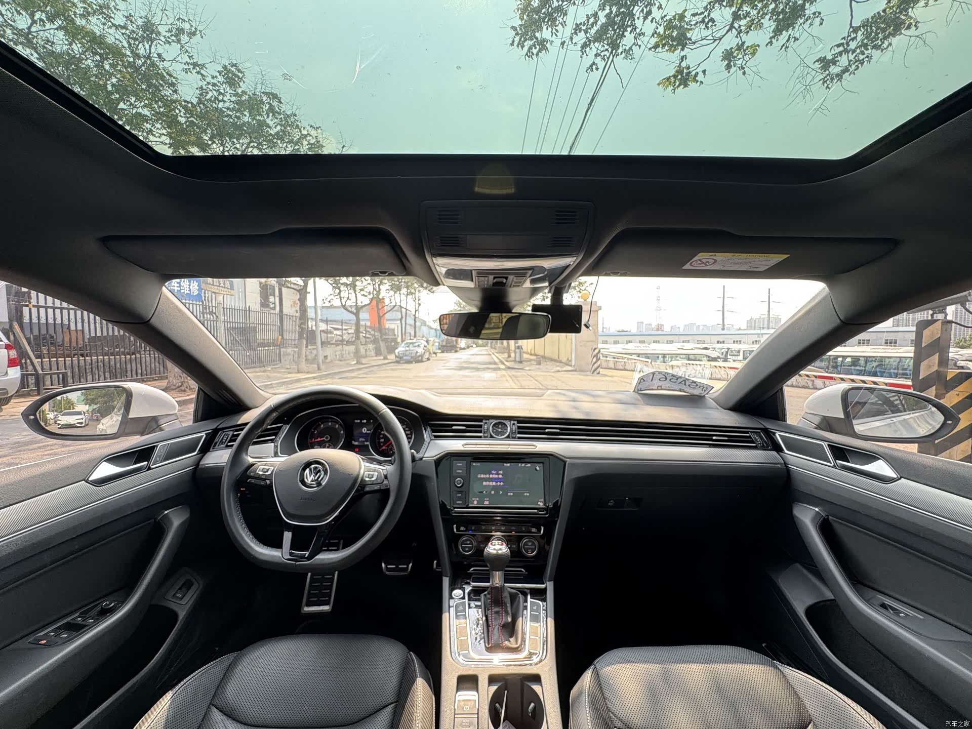 Volkswagen CC, 2019 все фото