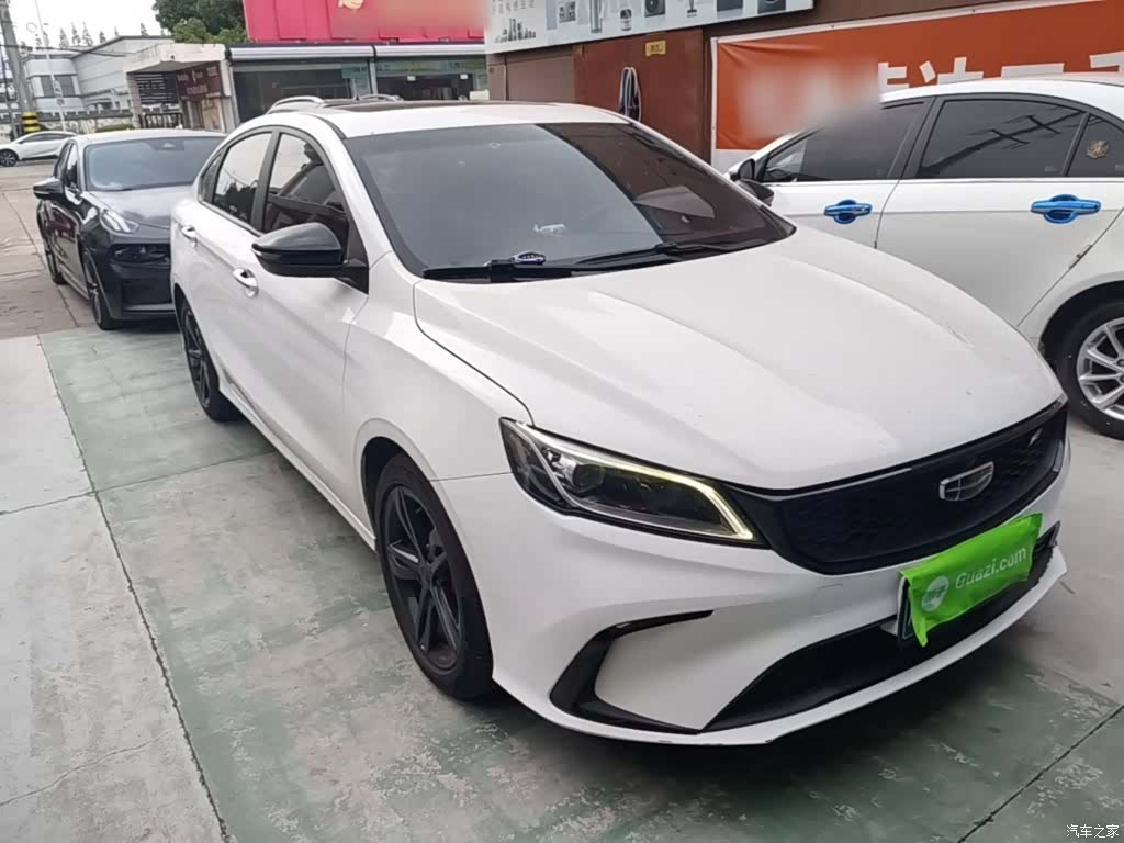 Geely Binray, 2022 4