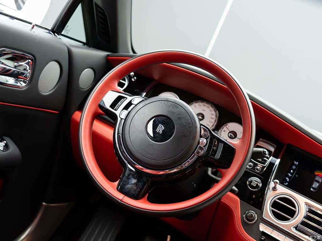 Rolls-Royce Wraith, 2018 15