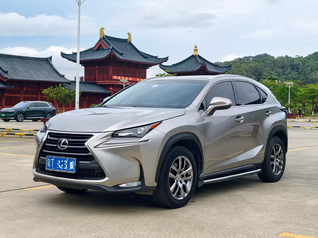 Lexus NX