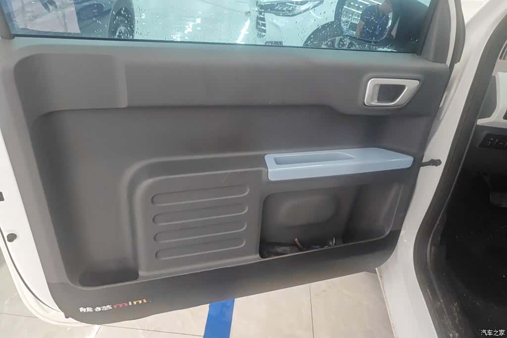 Geely Panda, 2025 7