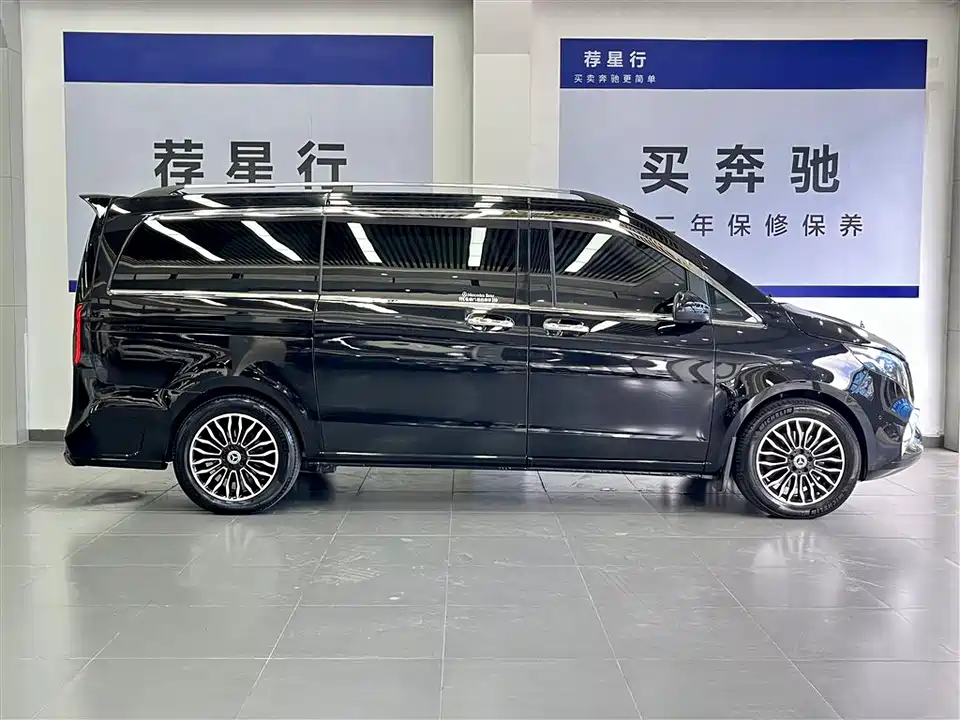 Mercedes-Benz V-class