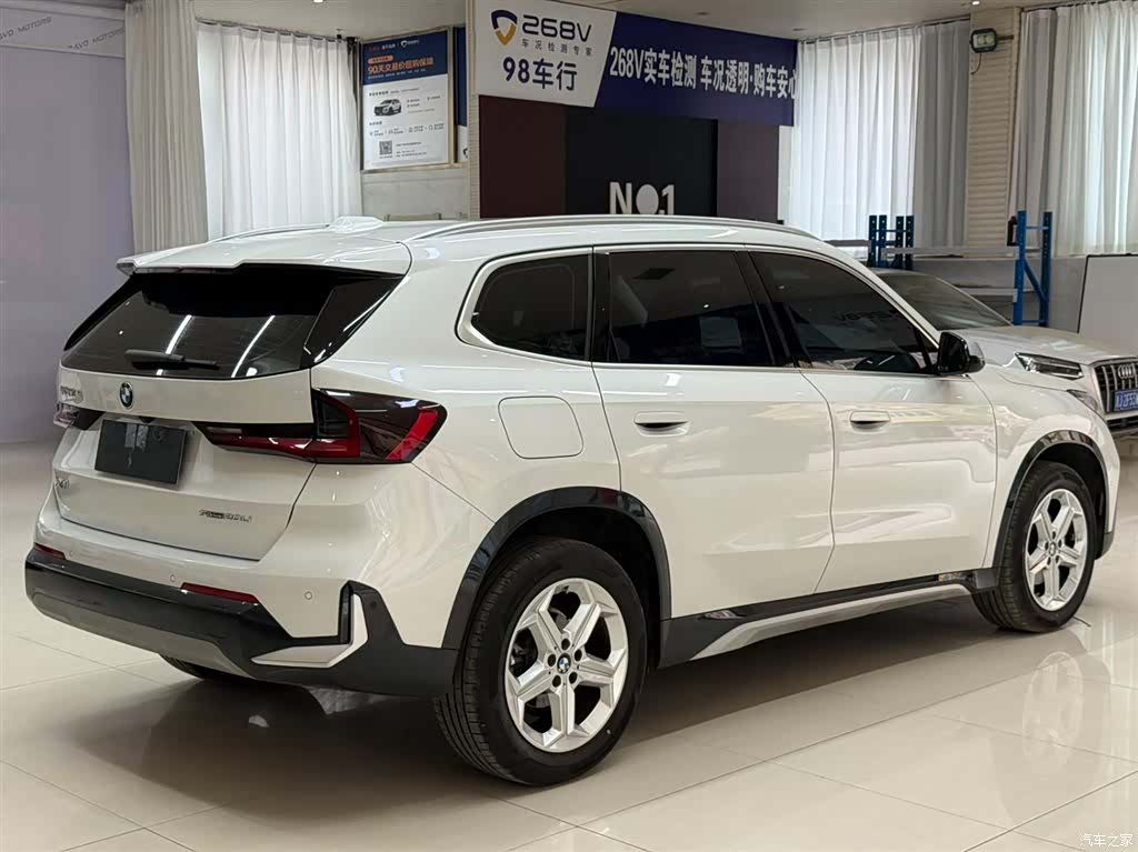 BMW X1, 2023 4