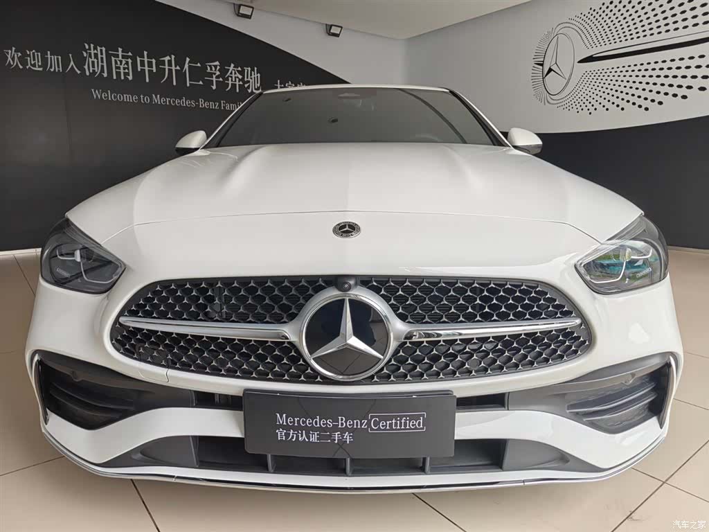 Mercedes-Benz C-Class, 2025 2