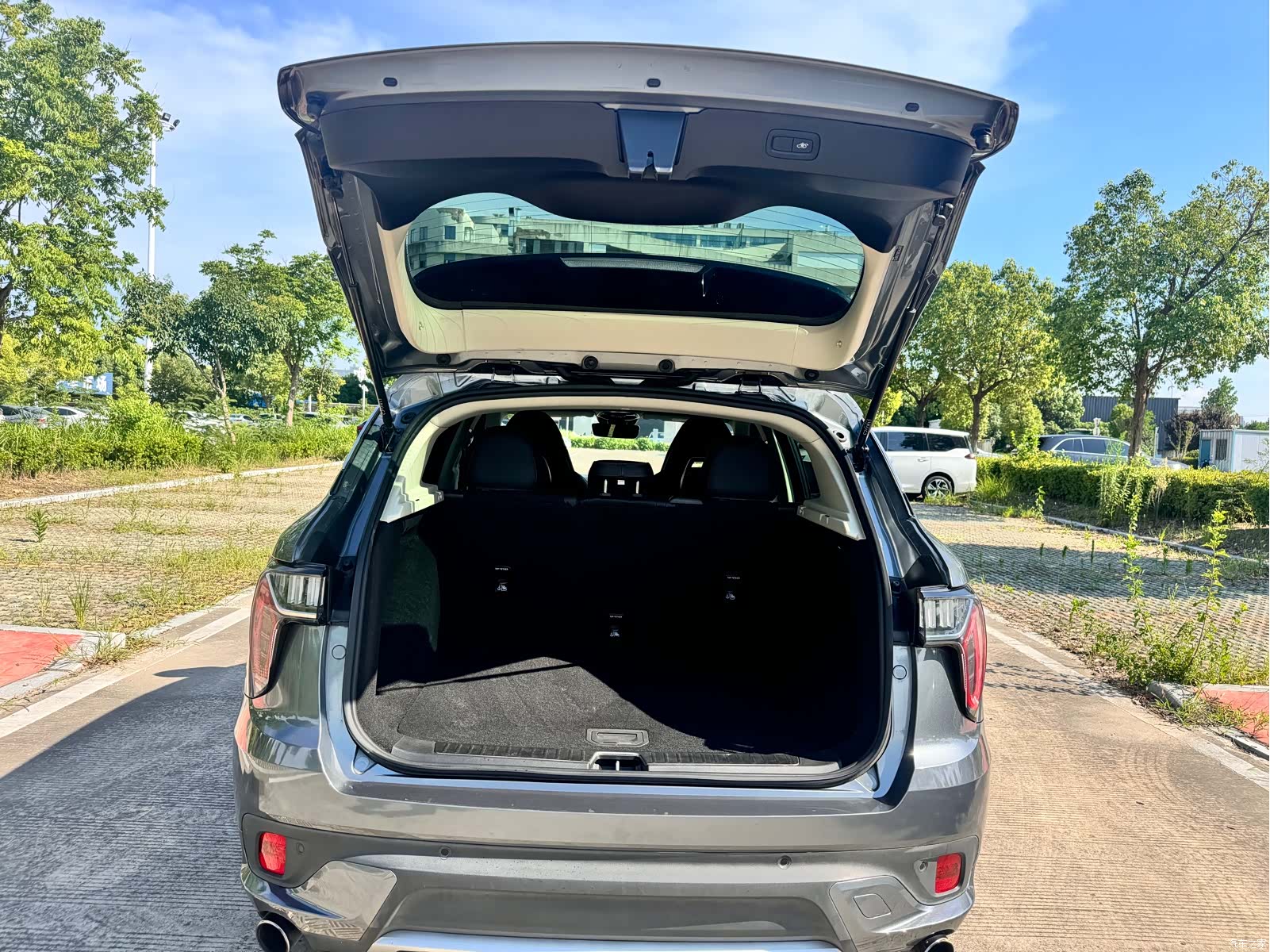 Lynk & Co 01, 2018 23