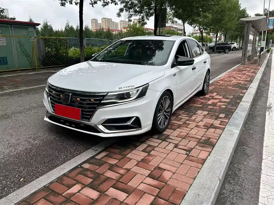 Roewe i6
