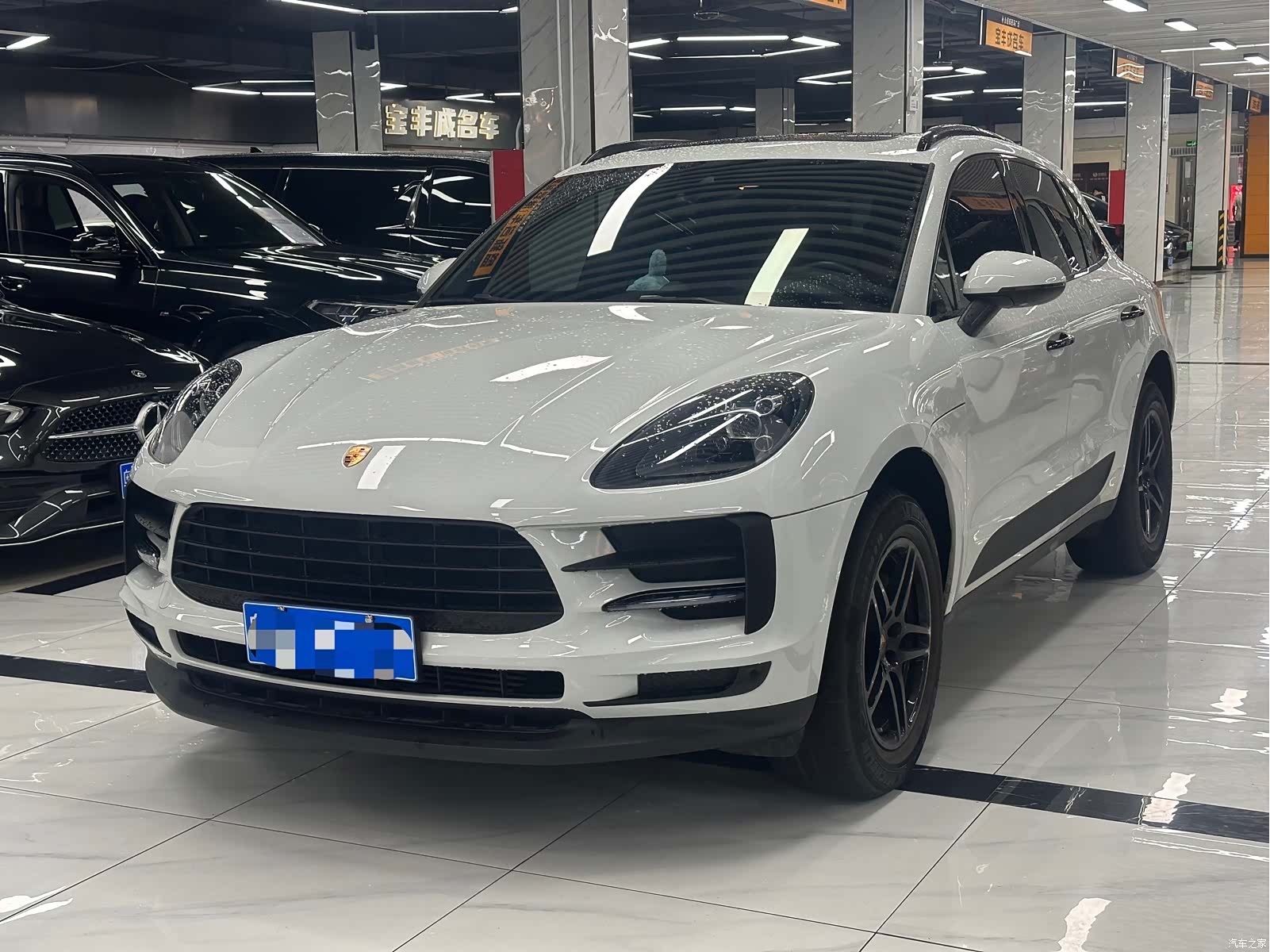 Porsche Macan, 2020 1
