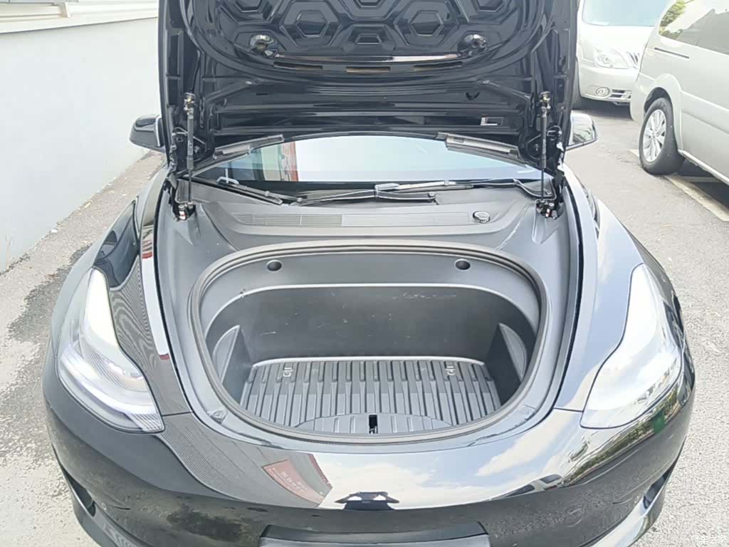 Tesla Model 3, 2023 20