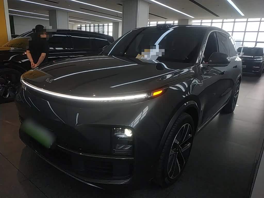 Li Auto L9