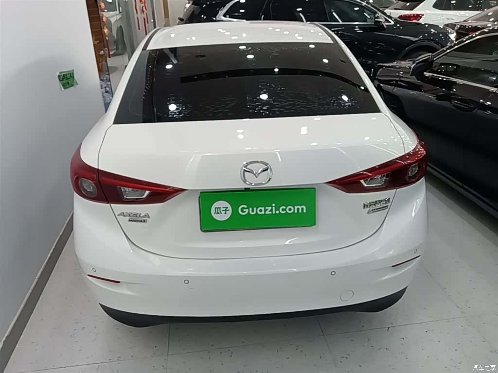 Mazda Mazda3, 2018 6