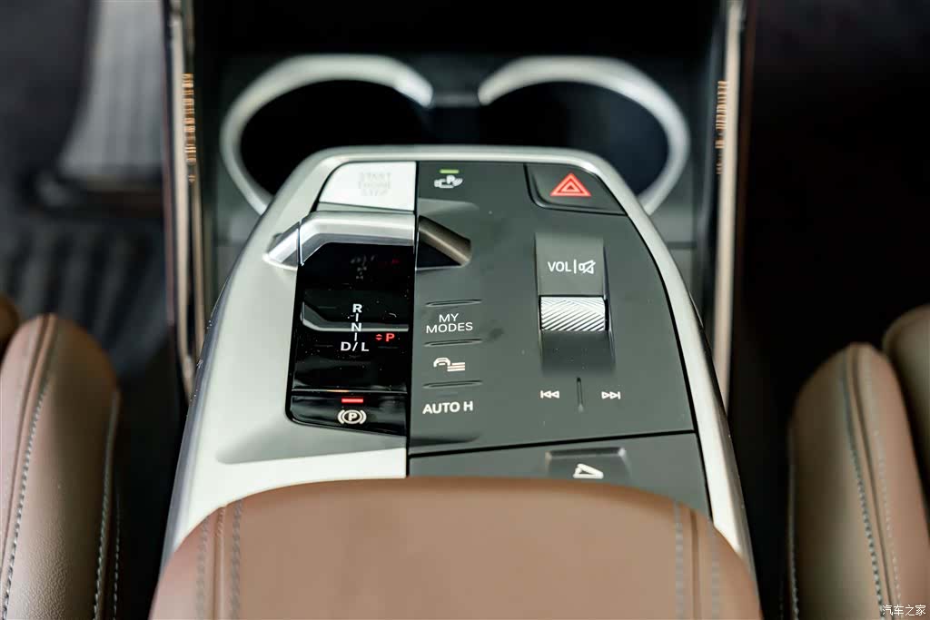BMW X2, 2025 14