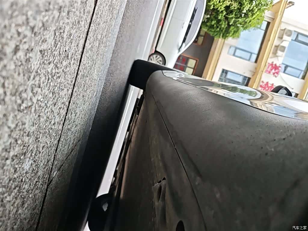 Tesla Model Y, 2023 22