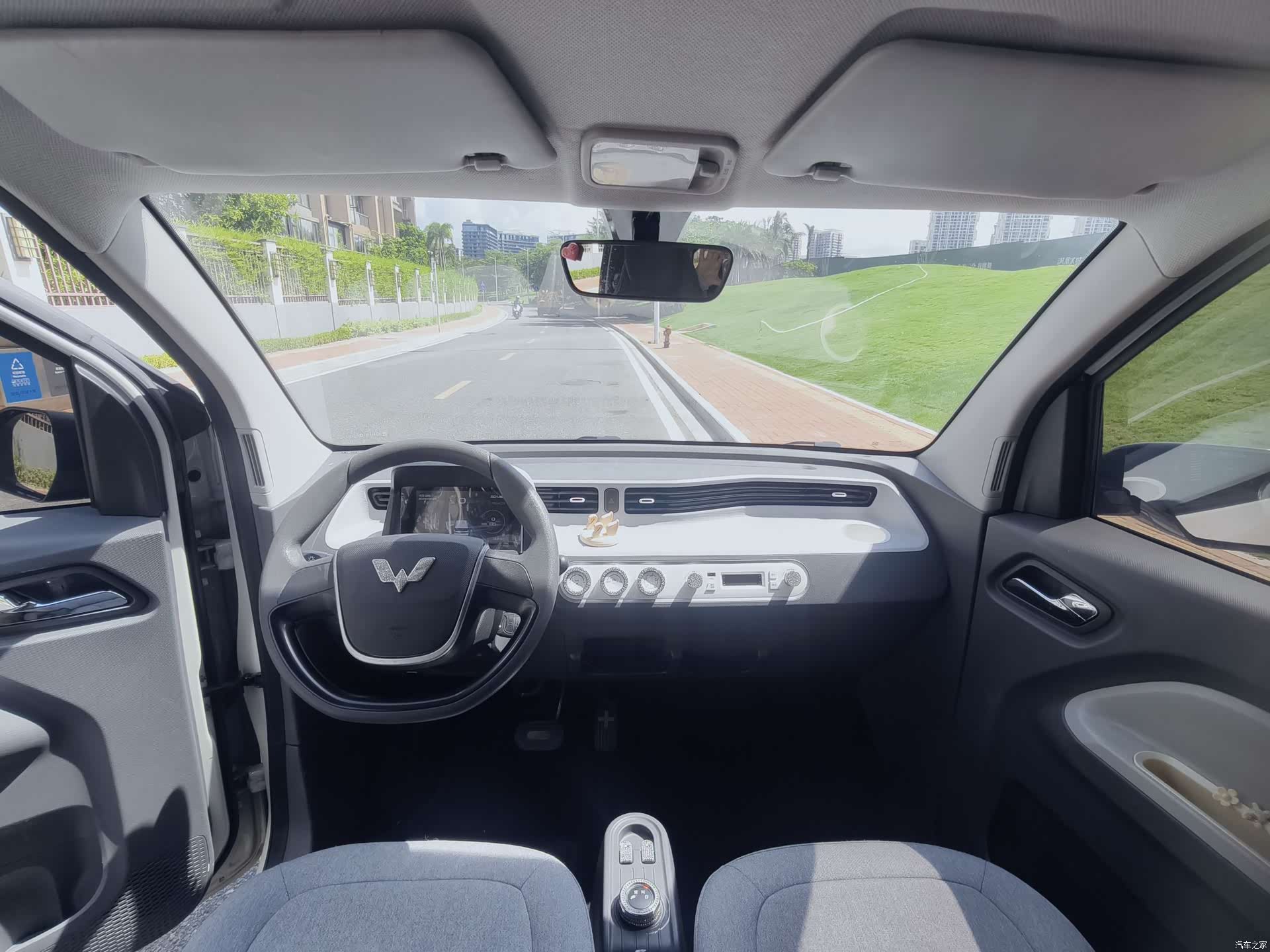 Wuling MINIEV, 2022 7