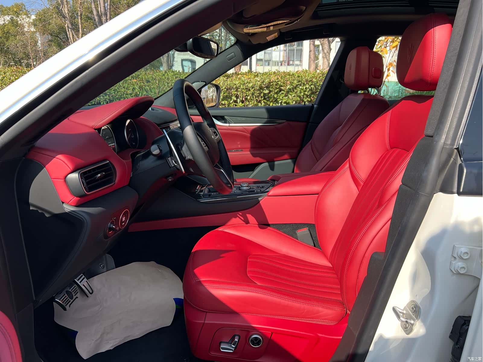 Maserati Levante, 2021 10