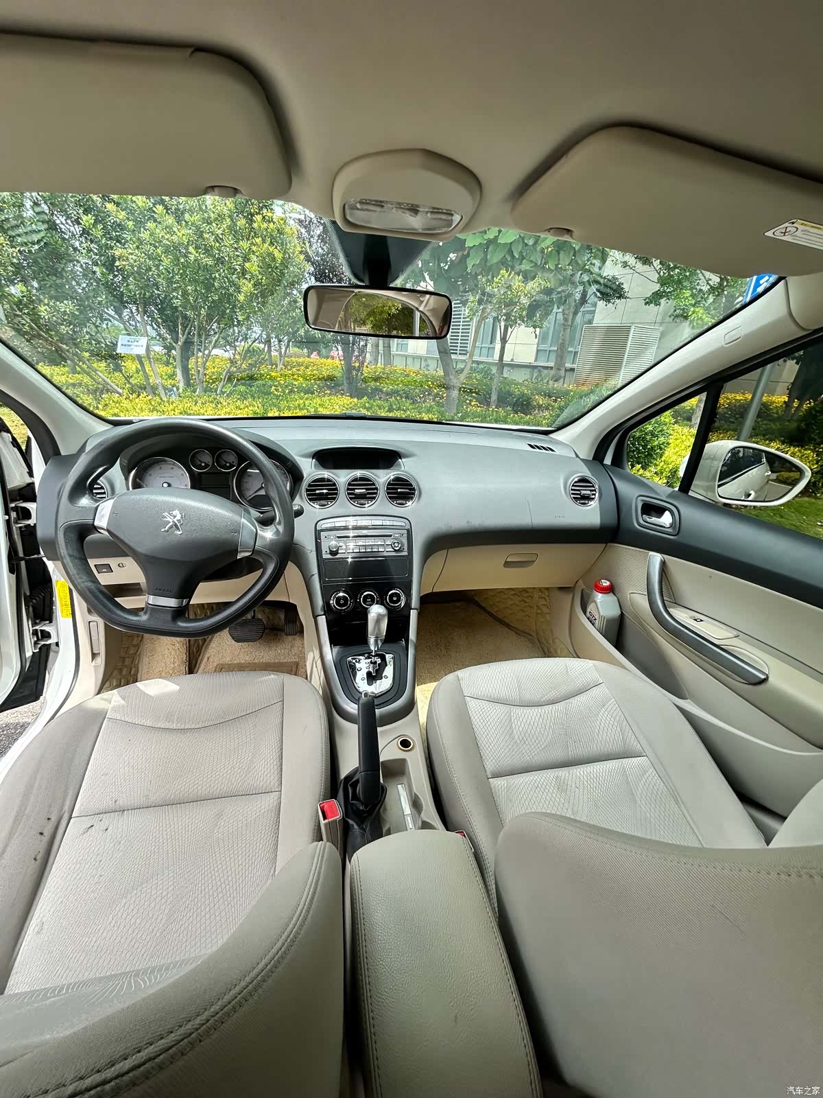 Peugeot 408, 2014 4