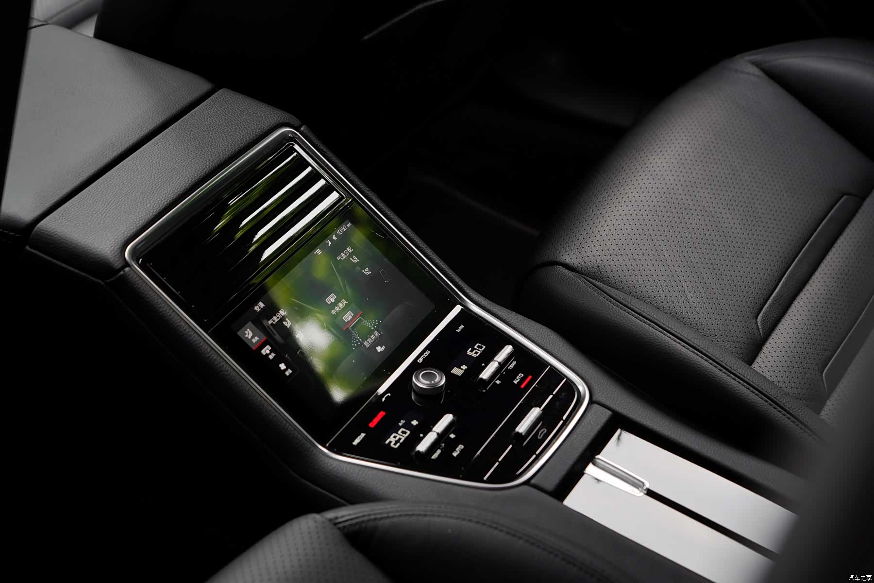 Porsche Panamera, 2018 13