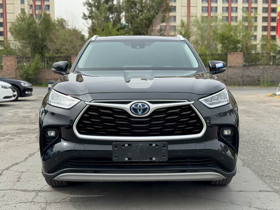 Toyota Highlander 2024, фото 2