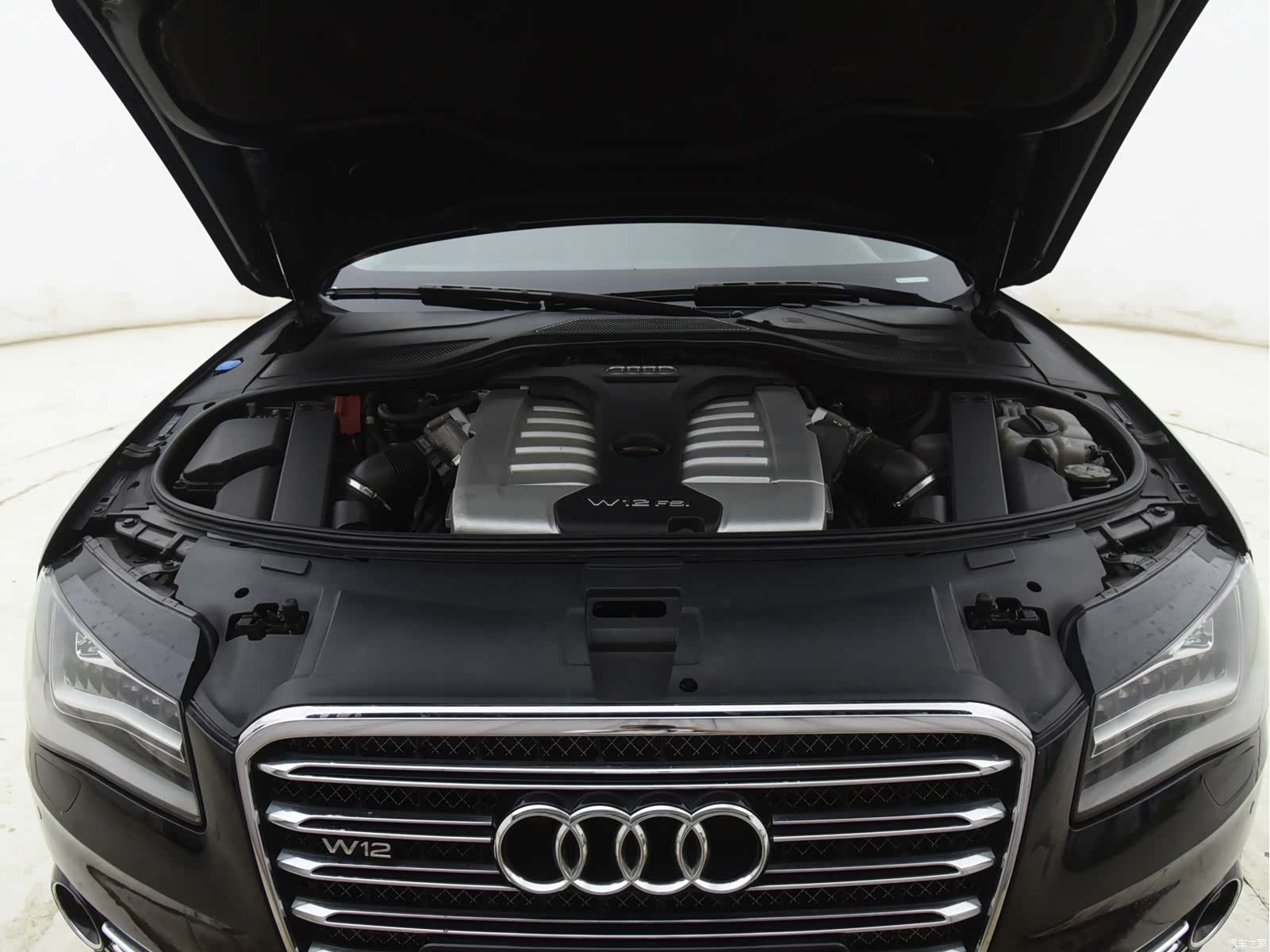 Audi A8L, 2011 9
