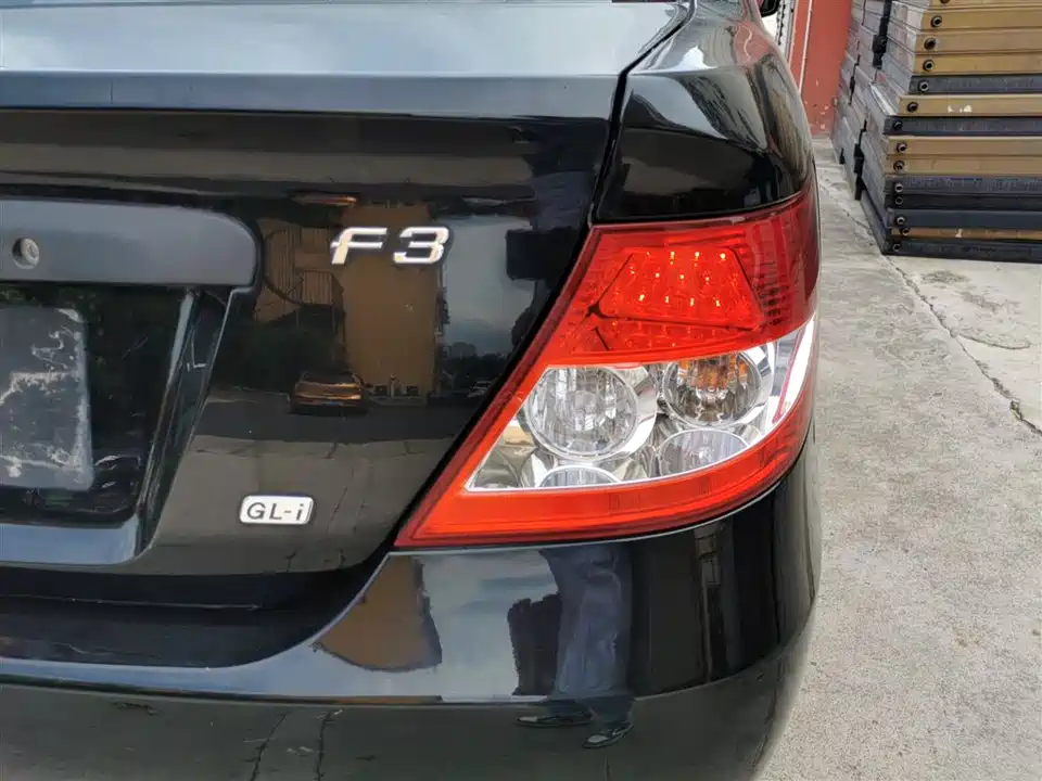 BYD F3