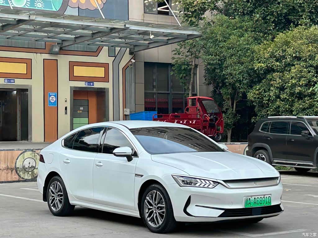 BYD Qin, 2023 3