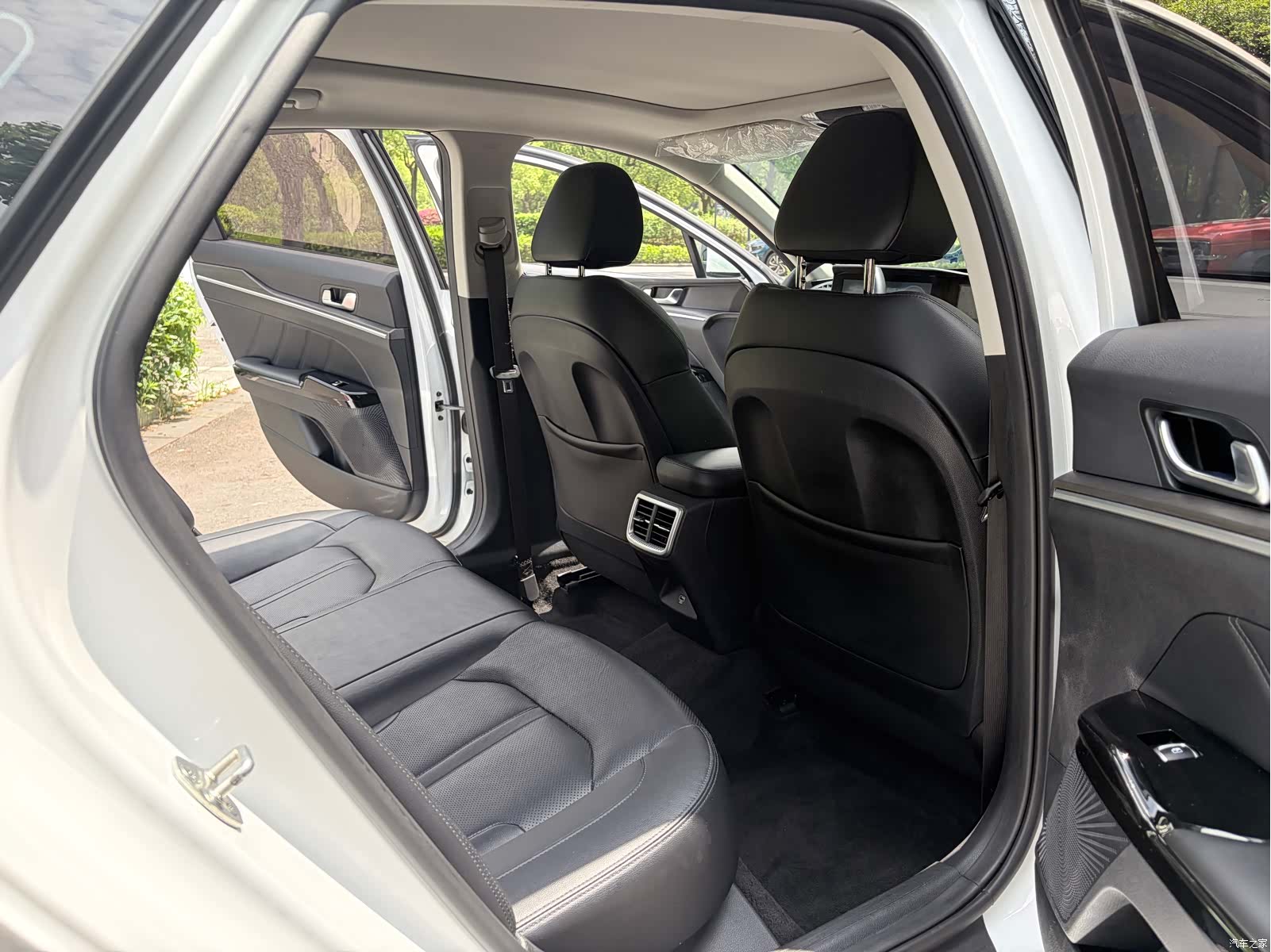 Kia K5, 2022 10