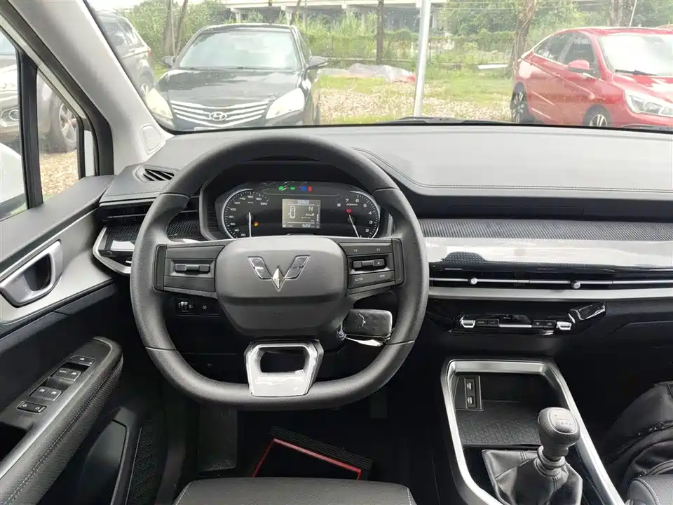 Wuling Wuling Jiachen