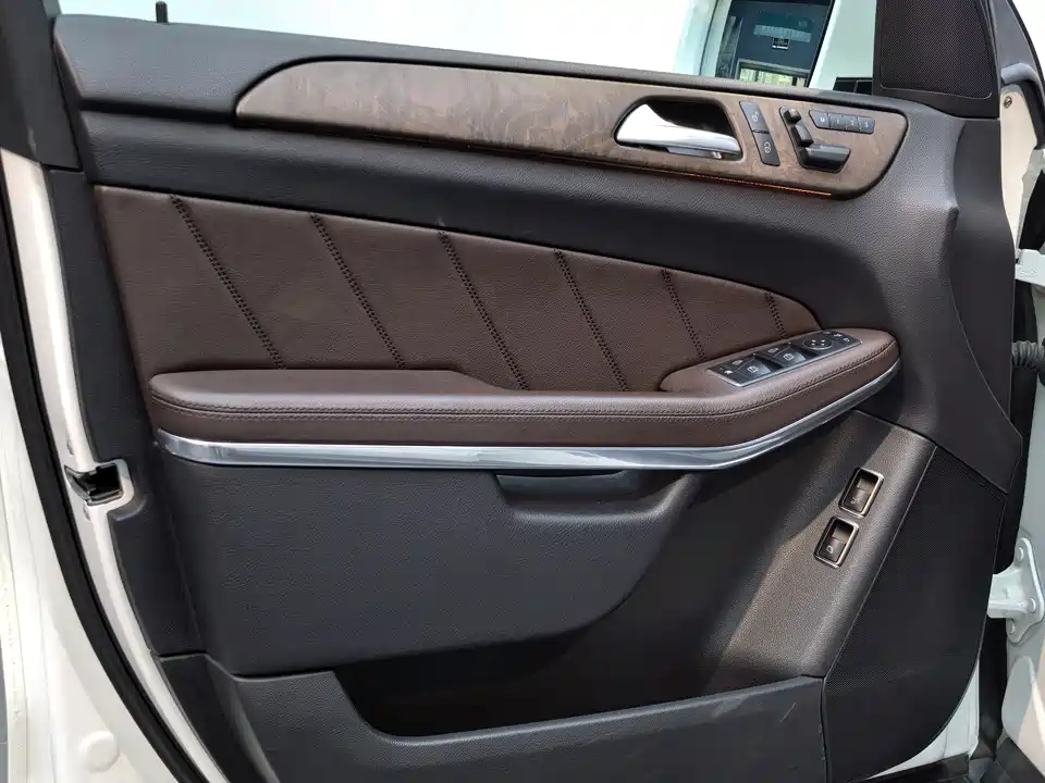 Mercedes-Benz GL grade Mercedes-Benz GL grade
