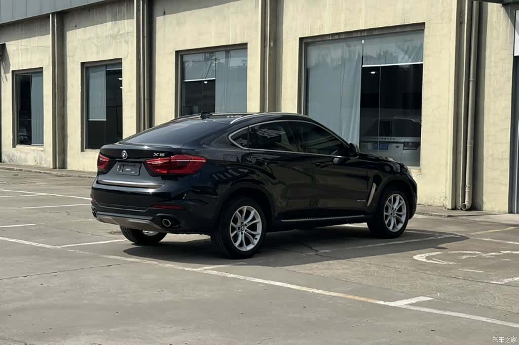 BMW X6, 2018 12