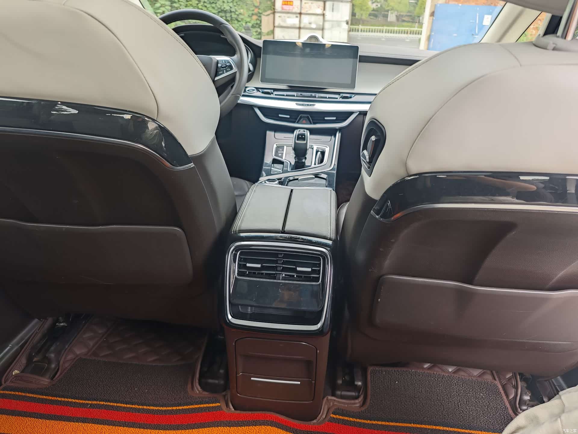 Geely Jiaji, 2019 11