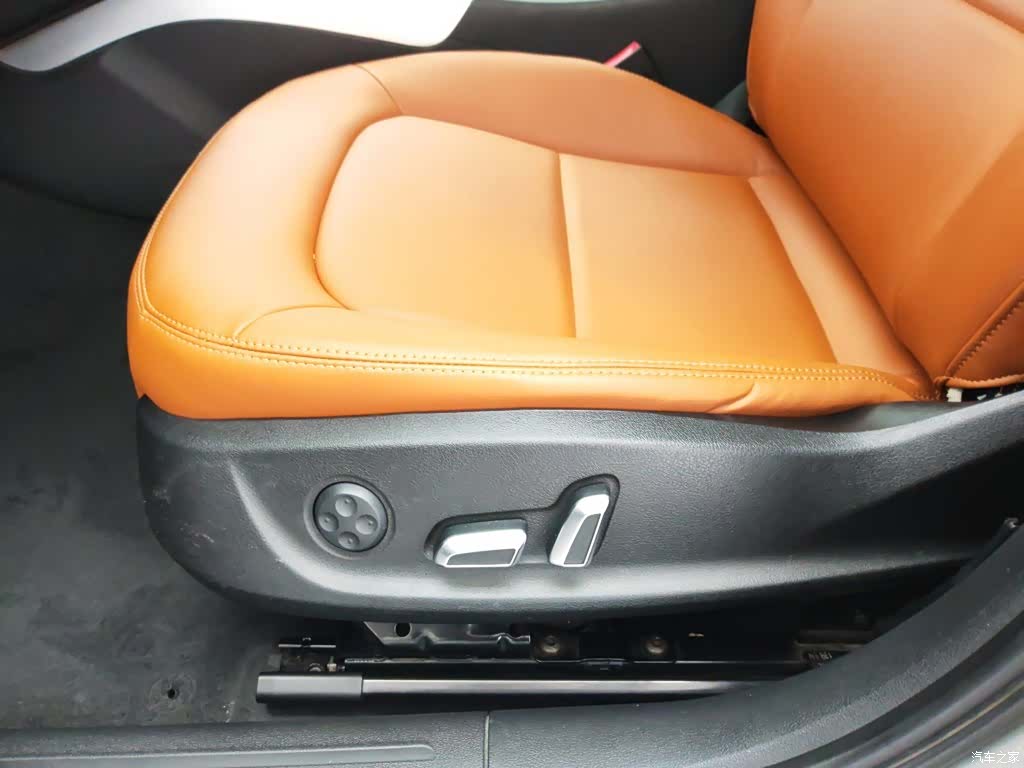 Audi A4L, 2015 20