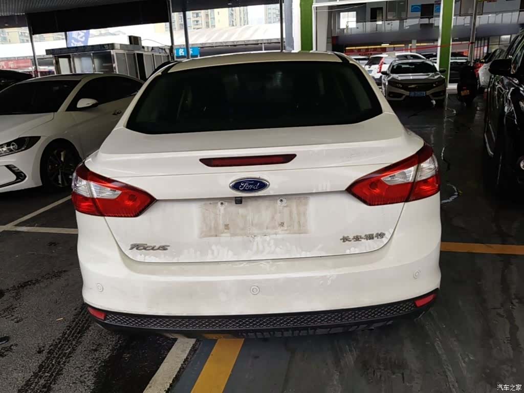 Ford Focus, 2015 6