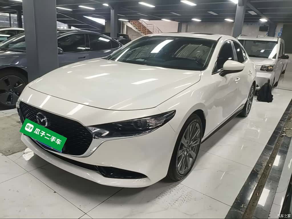 Mazda Mazda3, 2021 1