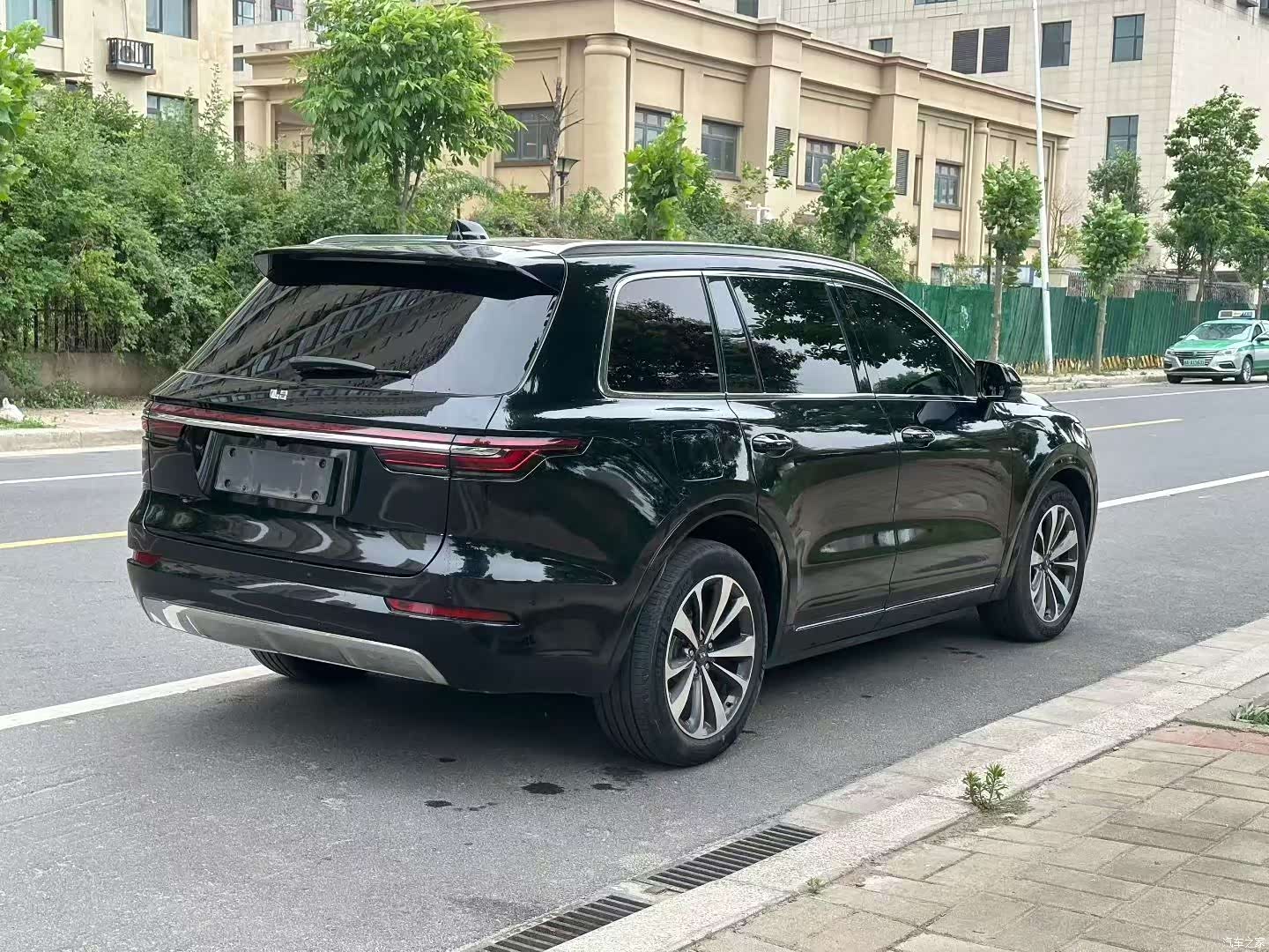 Li Auto ONE, 2021 7