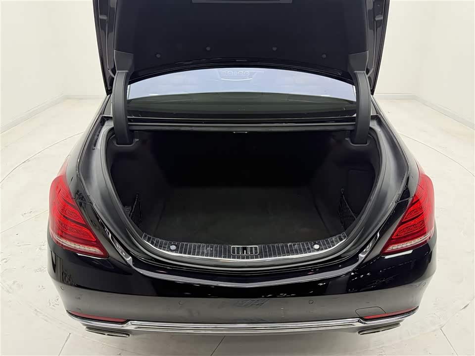 Mercedes-Benz Maybach S-class