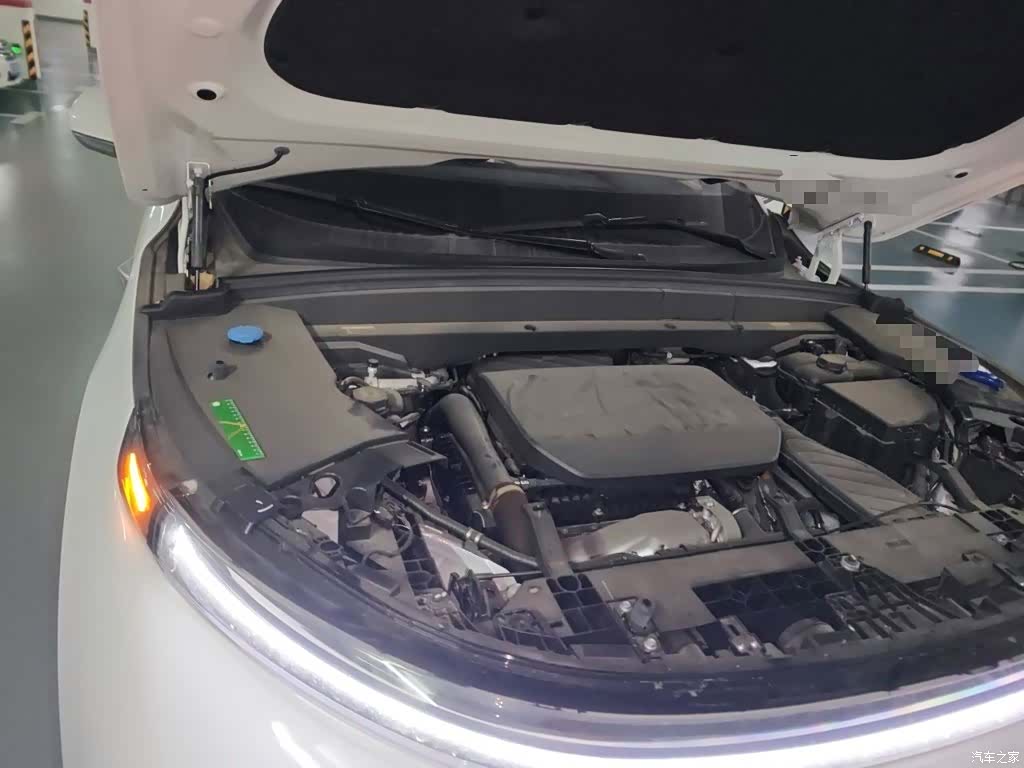 Li Auto L7, 2024 21