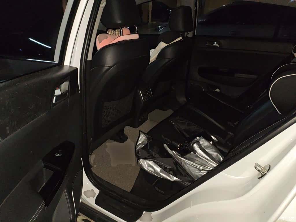 Kia KX5, 2016 14