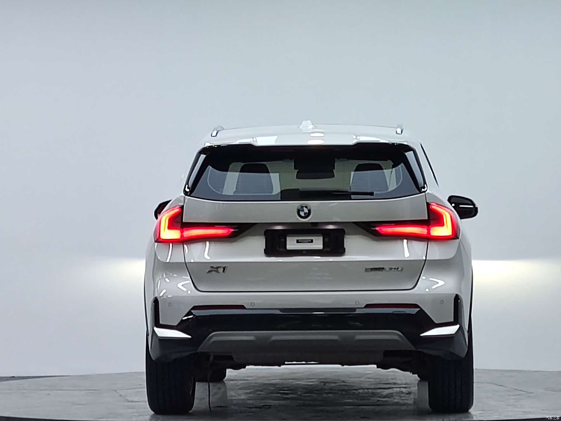 BMW X1, 2023 6