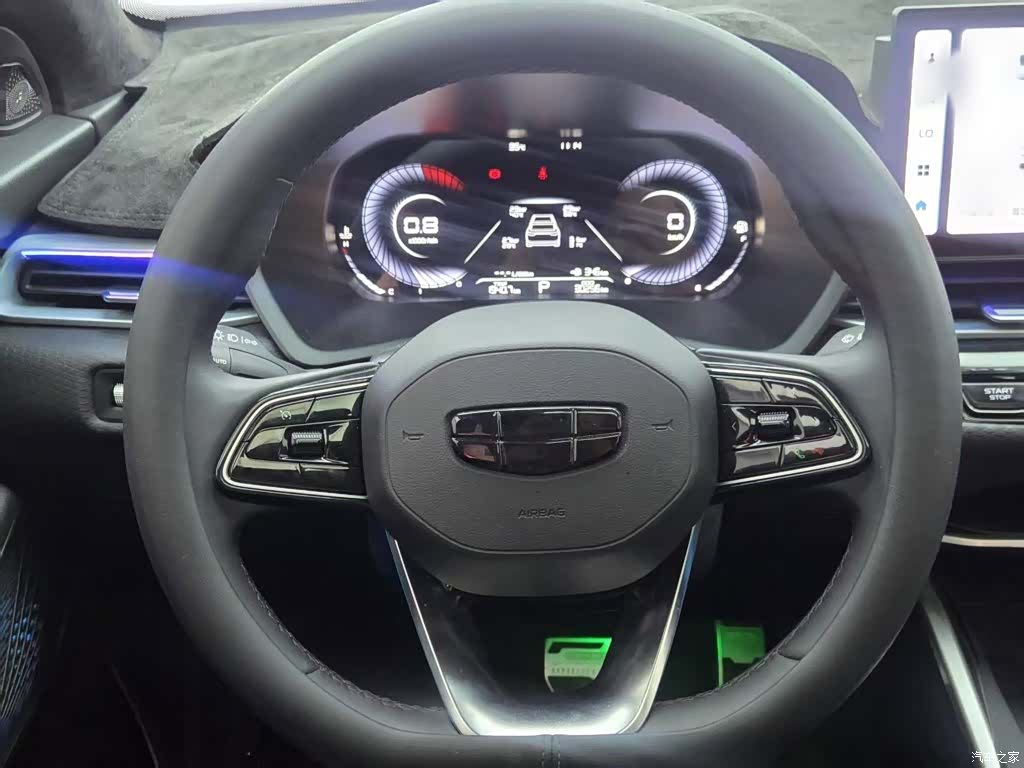 Geely Emgrand, 2025 10