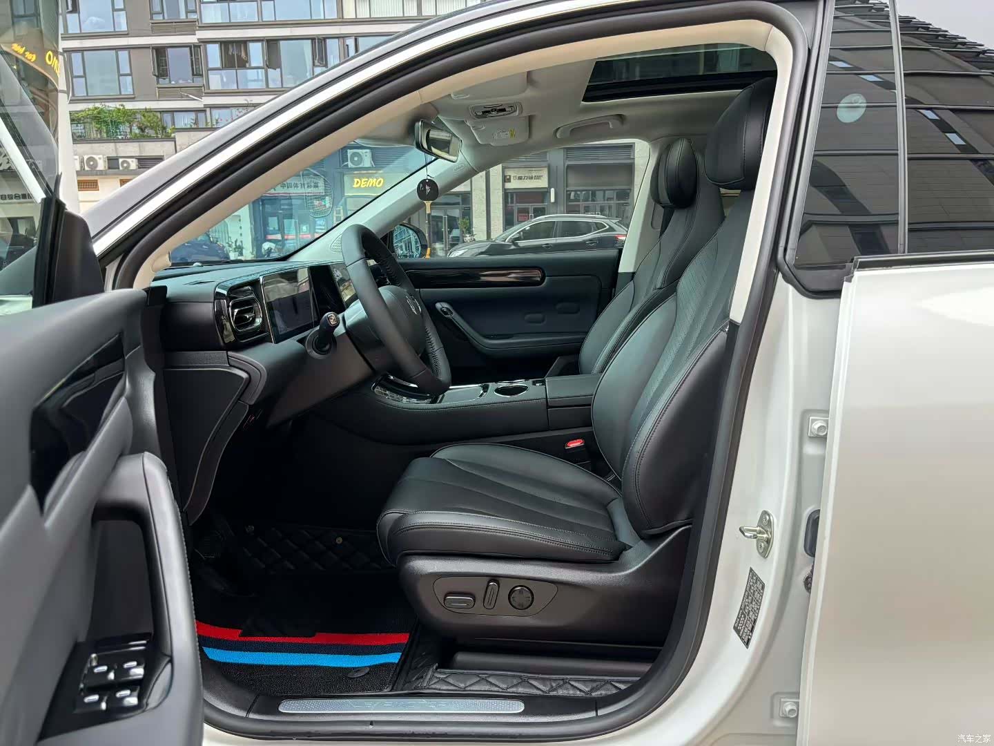 Leapmotor C11, 2022 4