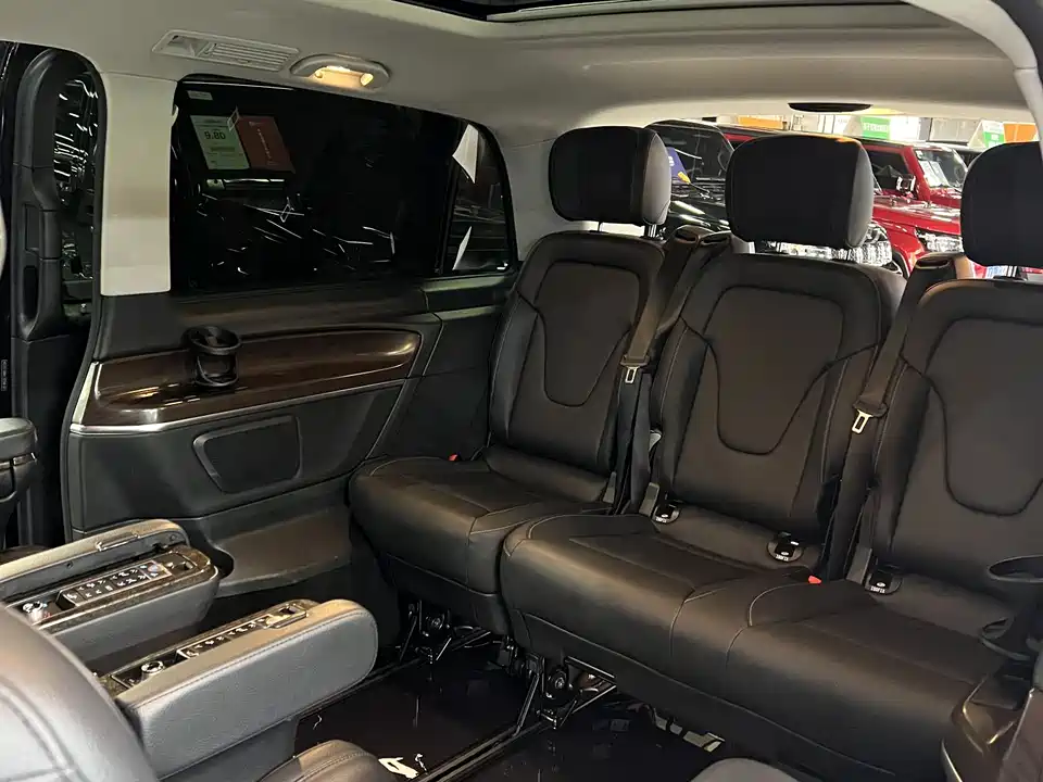 Mercedes-Benz V-class Mercedes-Benz V-class