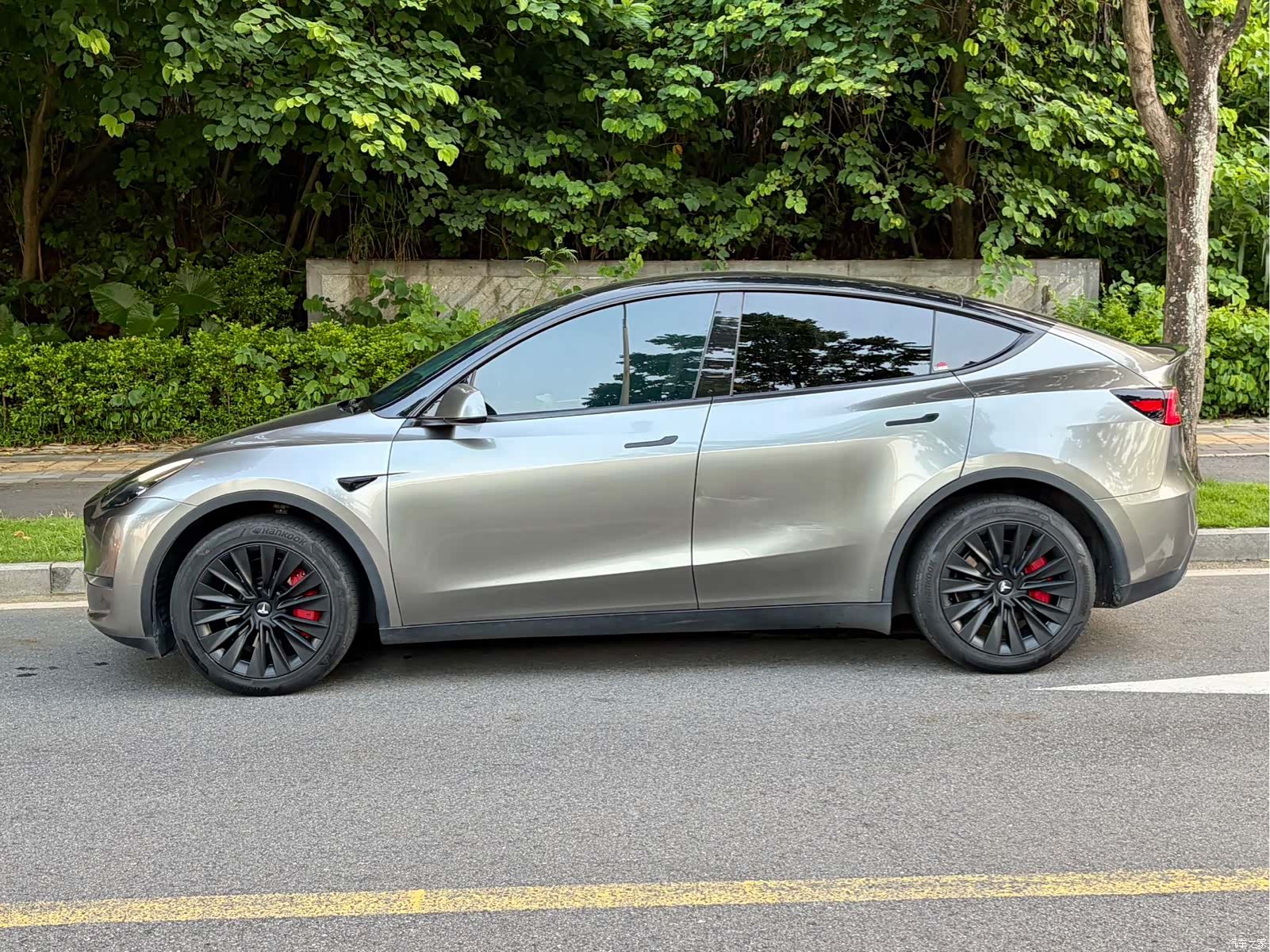 Tesla Model Y, 2024 3