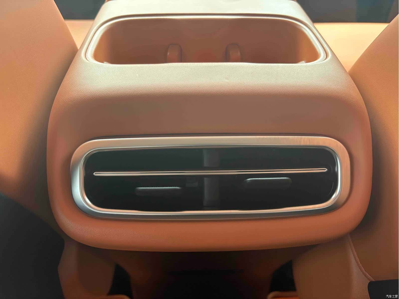 Leapmotor C10, 2025 11