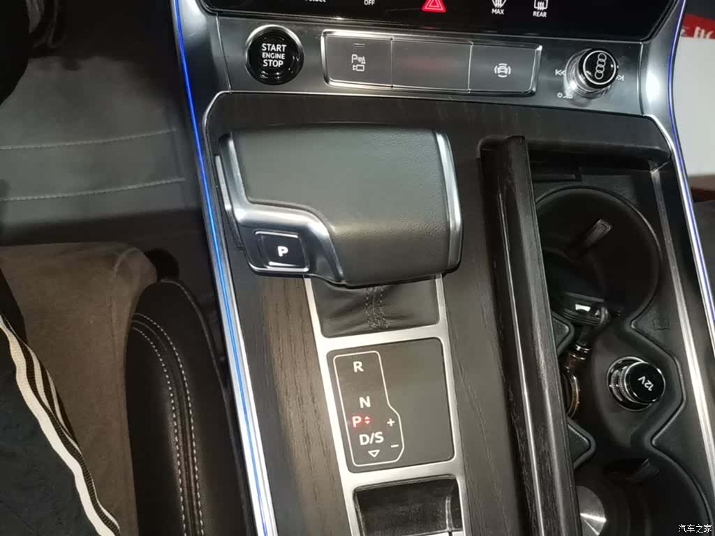 Audi A6L, 2024 14